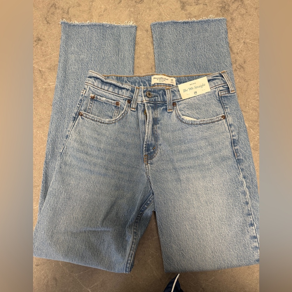 Brand new Abercrombie and fitch size 28 Women's Light Blue Straight Jeans